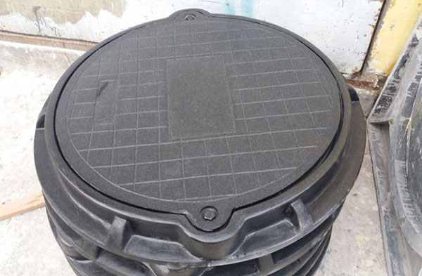 nắp hố ga composite là gì