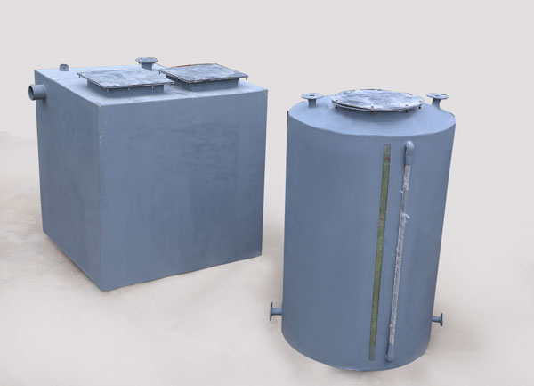Vệ sinh bồn chứa hóa chất composite nên hay không nên