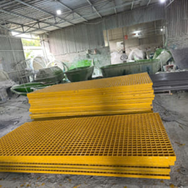 Khác biệt sàn grating composite với sàn bê tông