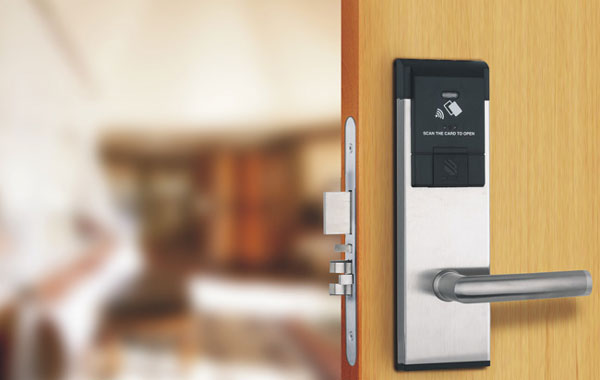 Cách khắc phục sự cố khóa từ thông minh khách sạn